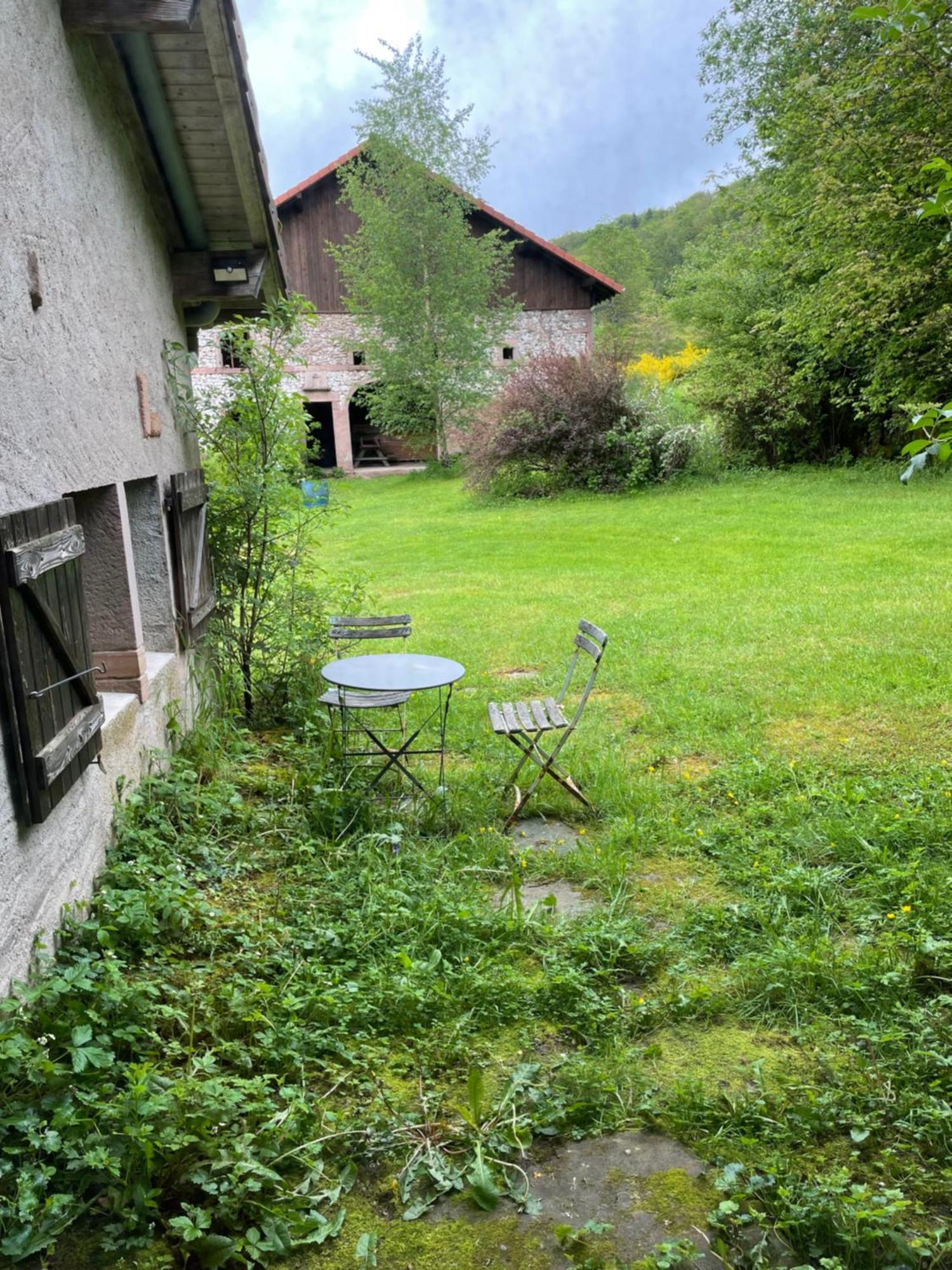 La Hutte Villa Tendon Eksteriør bilde